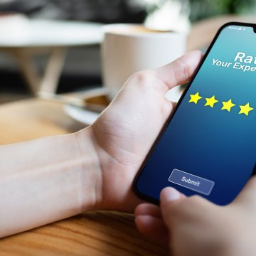 regclean pro registry cleaners review rating app on smartphone
